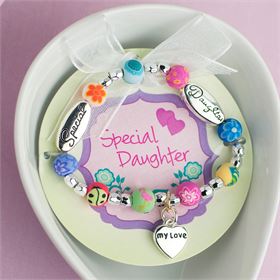 Jilzarah Toddler Bracelet "Daughter"